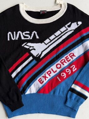 Well Worn NASA Explorer 1992 Crewneck Sweater - Black/Blue/Red/White
